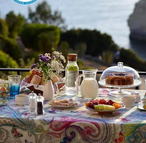 Os Reais - In Front Of The In Centeanes * カルヴォエイロ