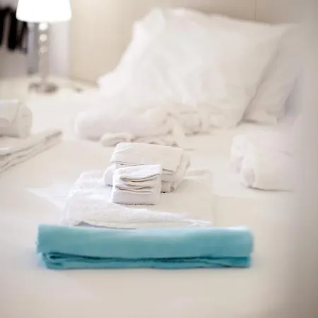 Os Reais - In Front Of The In Centeanes * Карвоейру