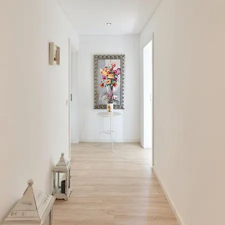 Appartement Os Reais - In Front Of The In Centeanes