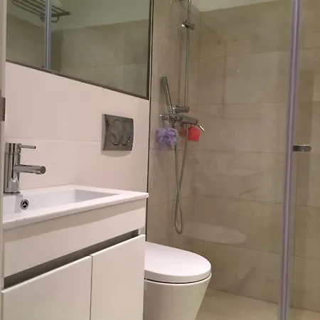 Апартаменты Os Reais - In Front Of The In Centeanes