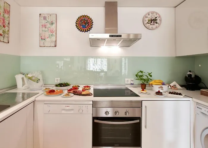 Os Reais - In Front Of The In Centeanes 카르보에이루